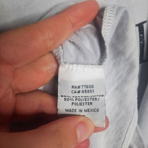 CHASER Love and Rock-N-Roll Tee in Cloud Size Medium NWOT Lightly Flawed - Picture 5 of 7